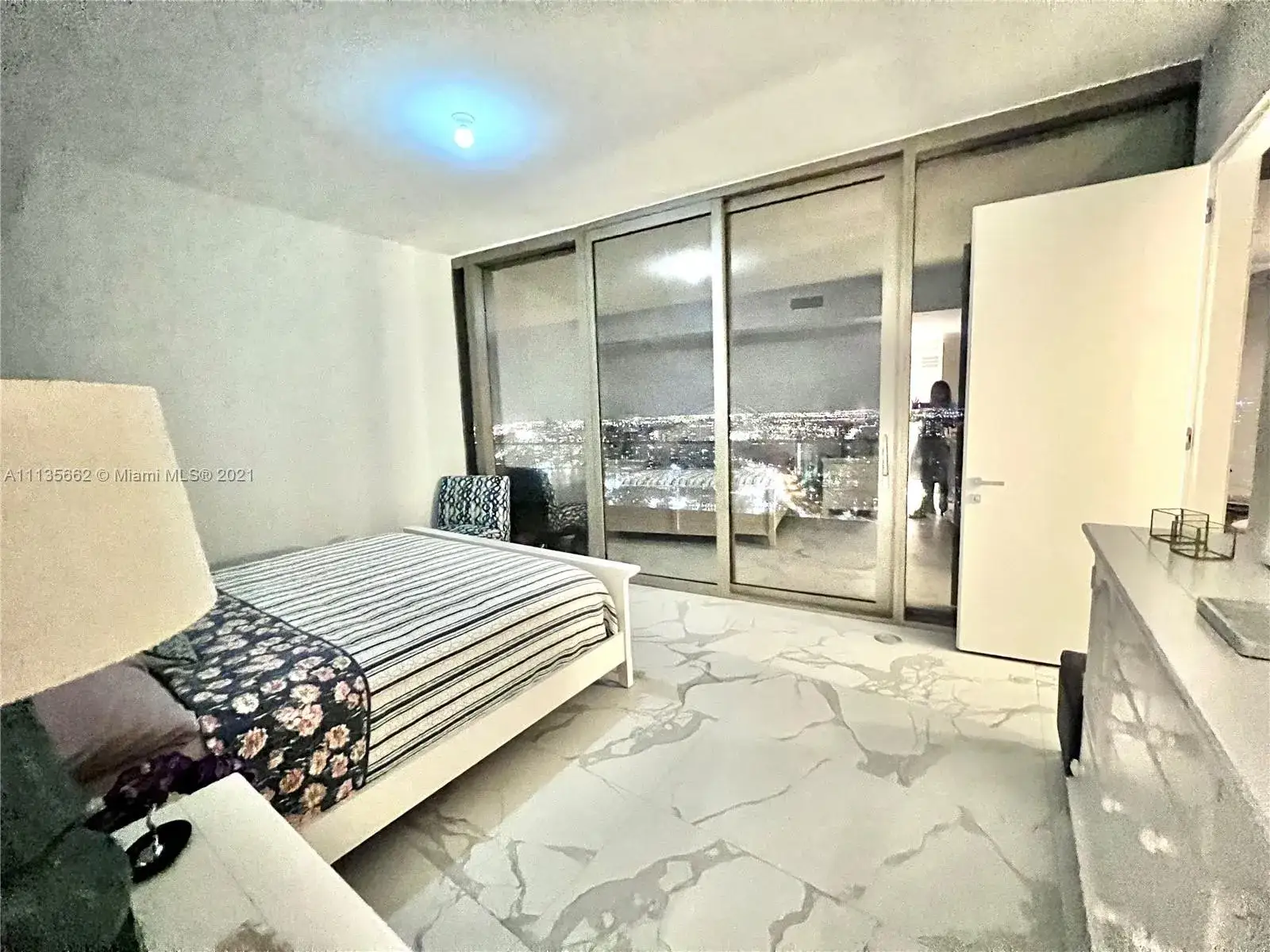 18975 Collins Ave # 3705, Sunny Isles Beach FL 33160