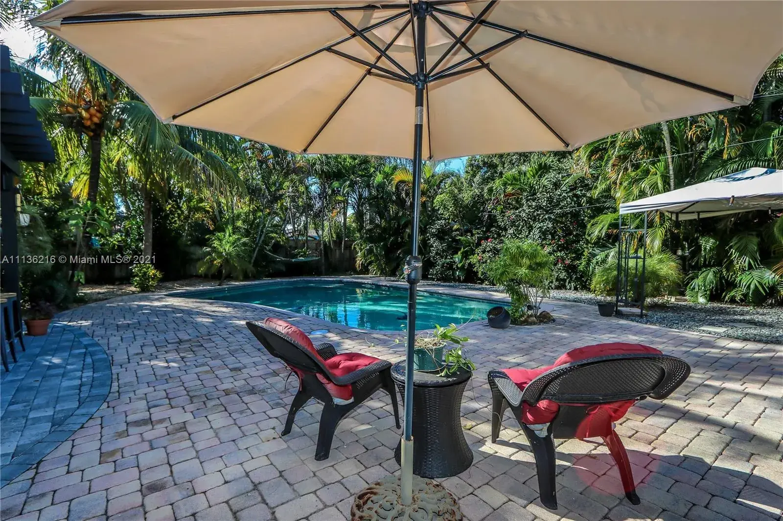 2 bedroom 1 bath Residential for sale at 1516 Funston St, Hollywood FL 33020