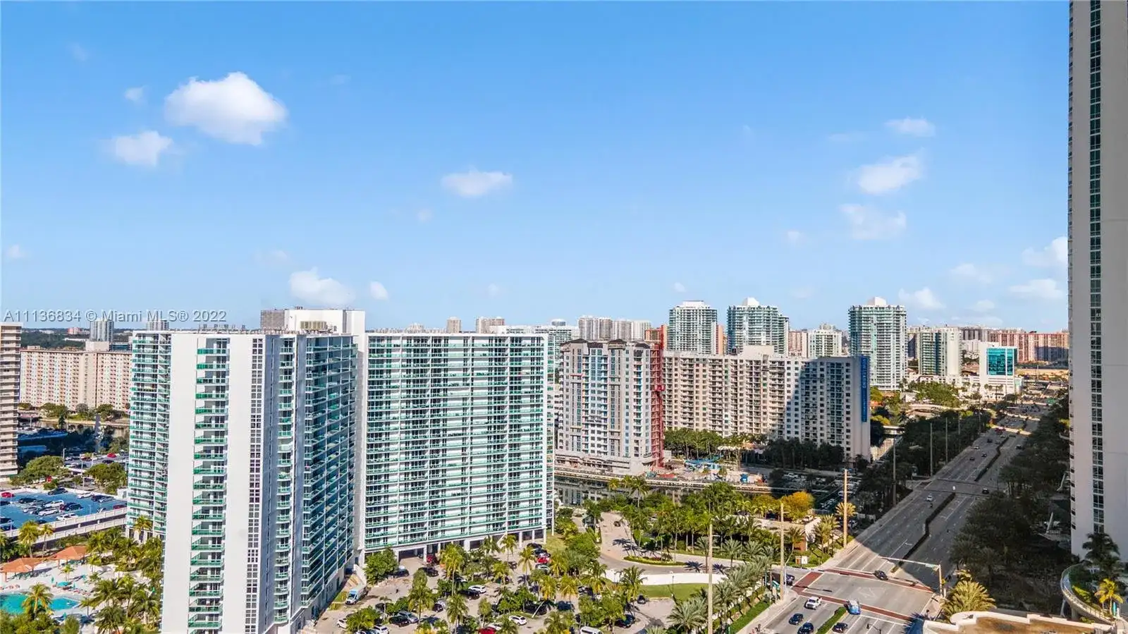 100 Bayview Dr # 331, Sunny Isles Beach FL 33160 photo 3