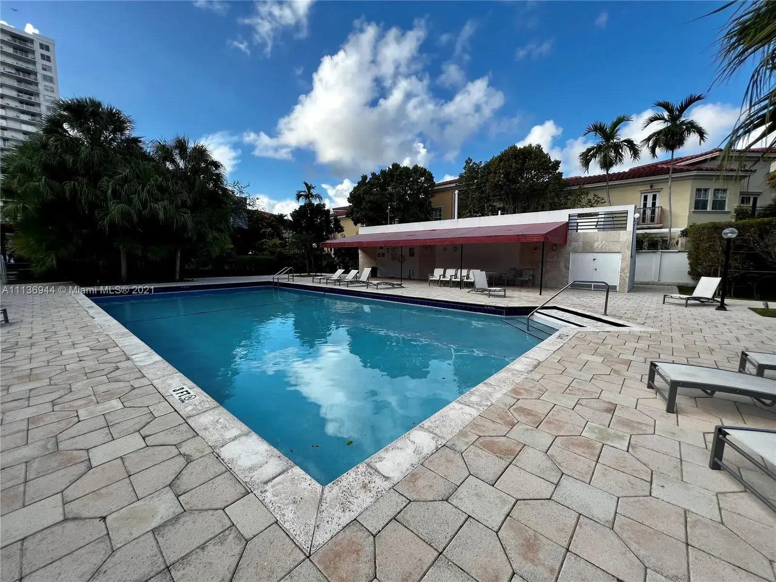 3081 NE 183rd Ln # 81, Aventura FL 33160