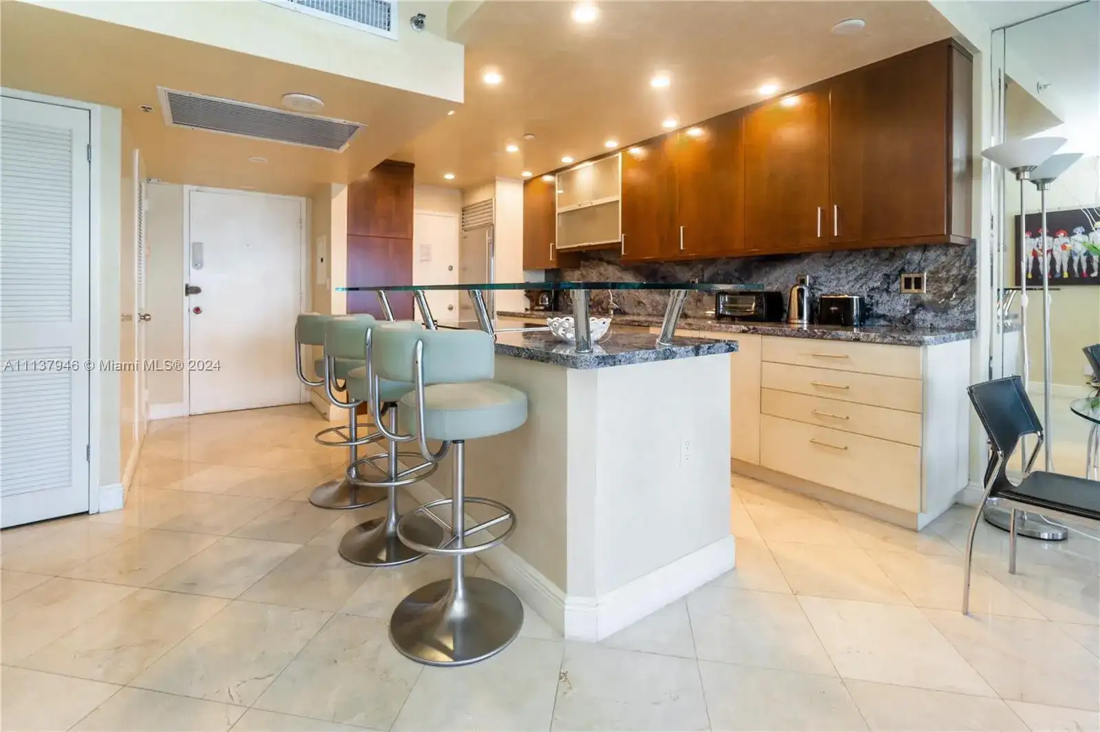 100 Lincoln Rd # 1533, Miami Beach FL 33139 photo 5