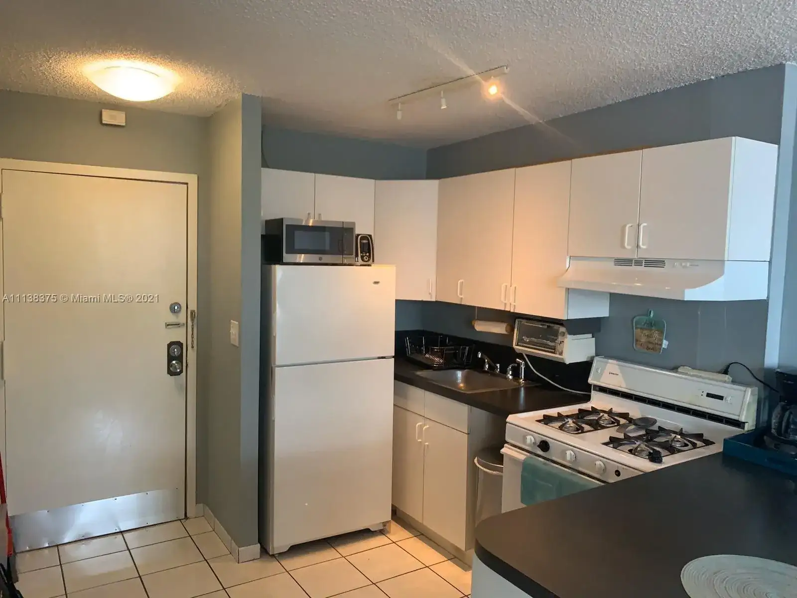 710 Washington Ave # 208, Miami Beach FL 33139 photo 5