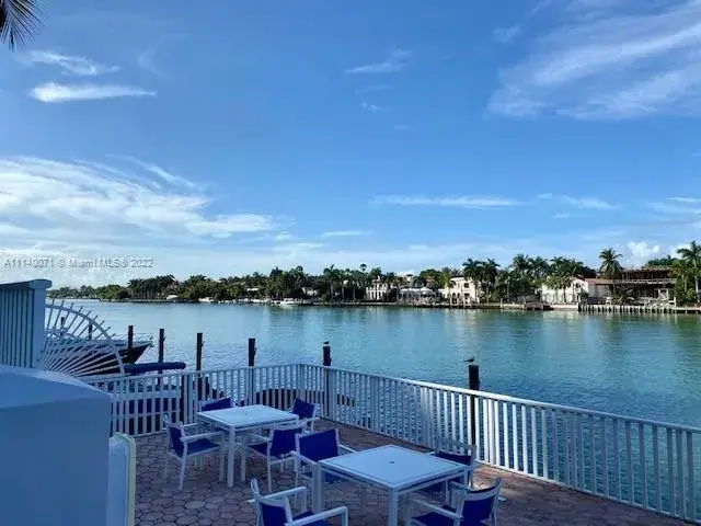 5700 Collins Ave # 12E, Miami Beach FL 33140