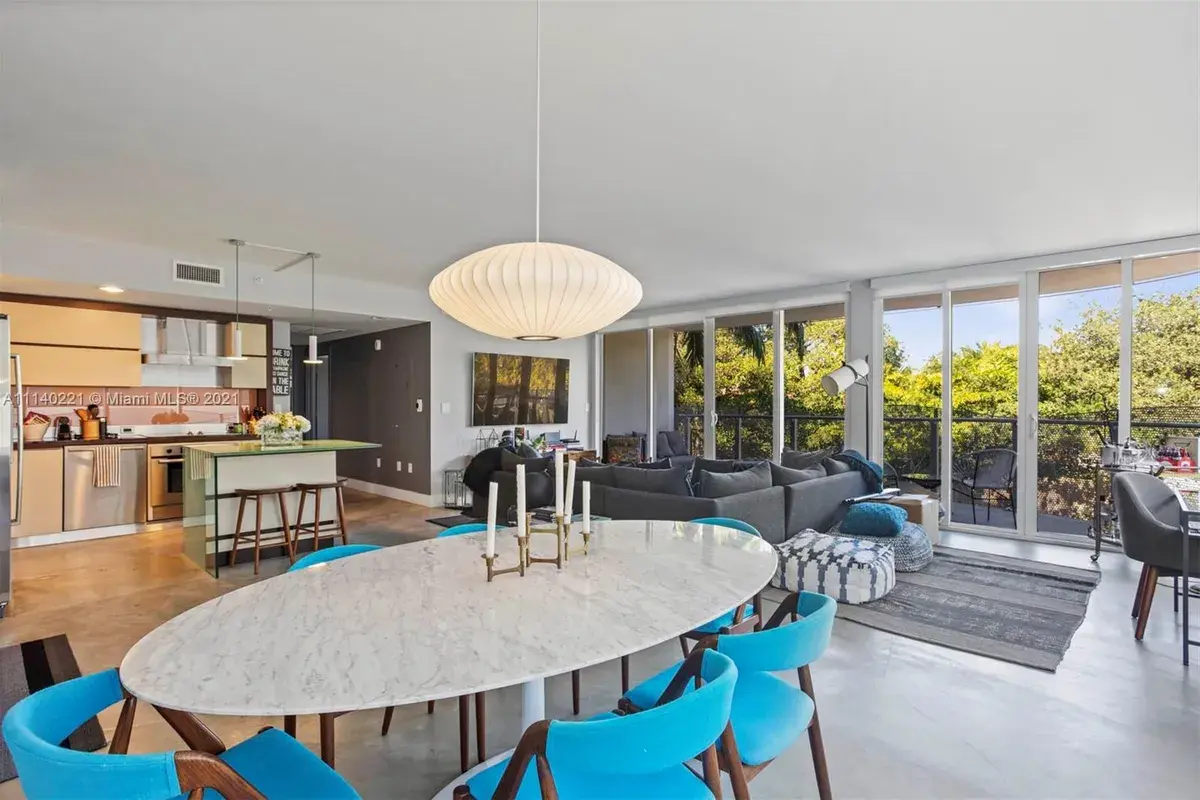 2155 Washington Ct # 210, Miami Beach FL 33139