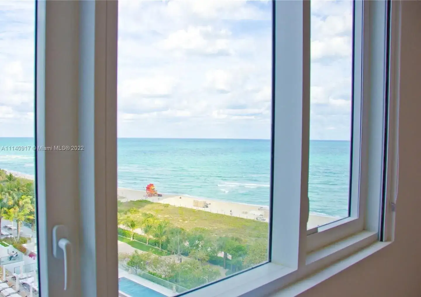 2301 Collins Ave # 912, Miami Beach FL 33139 photo 2