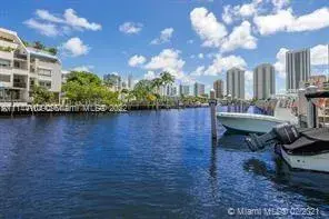 400 Kings Point Dr # 307, Sunny Isles Beach FL 33160