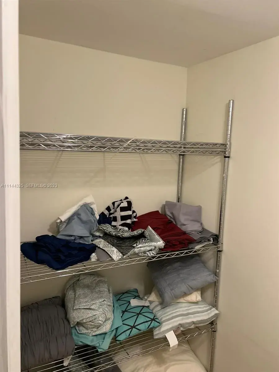3725 S Ocean Dr # 301, Hollywood FL 33019