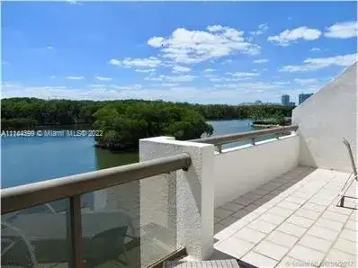 456 Poinciana Dr # 1620, Sunny Isles Beach FL 33160 photo 3