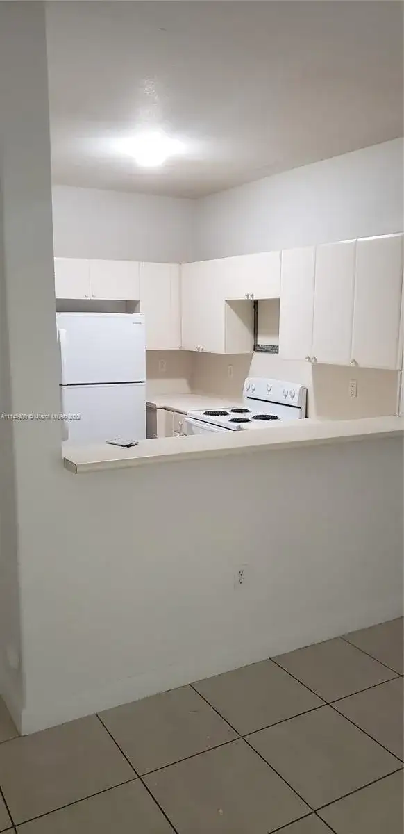 1666 SE 27 CT # 108, Florida City FL 33035 photo 4