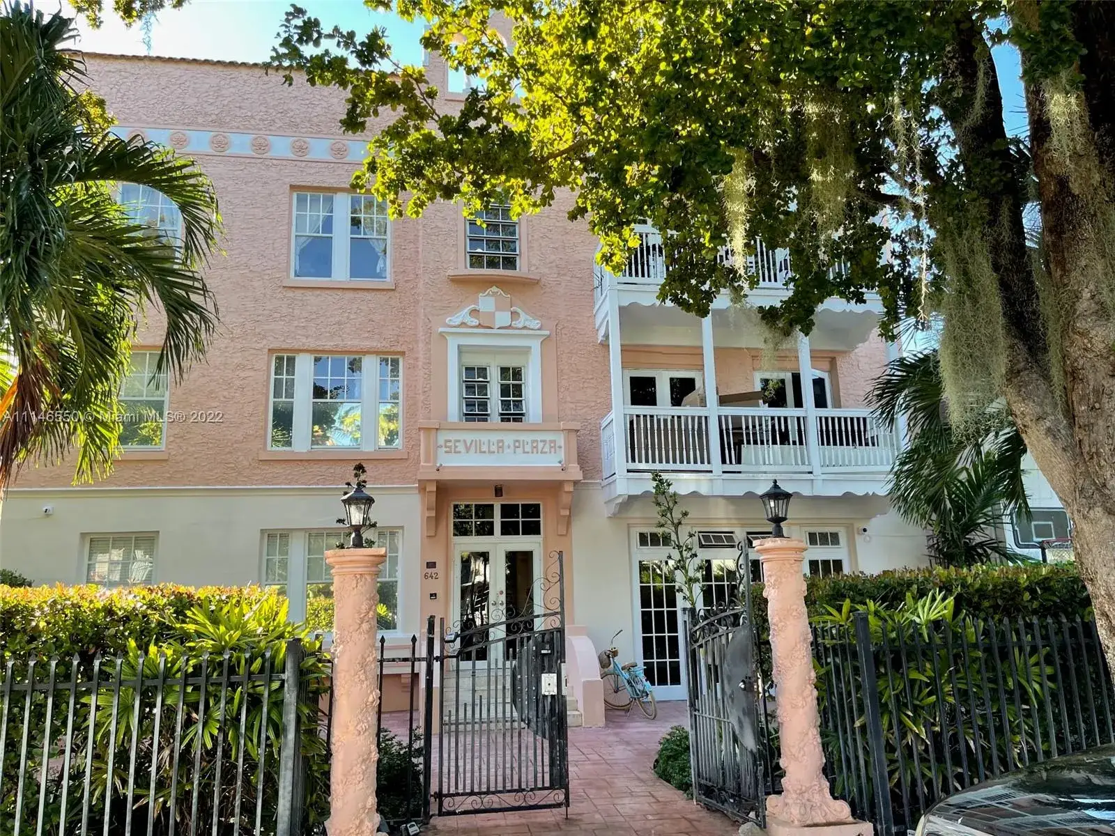 1 bath Residential for sale at 642 Michigan Ave # 18, Miami Beach FL 33139