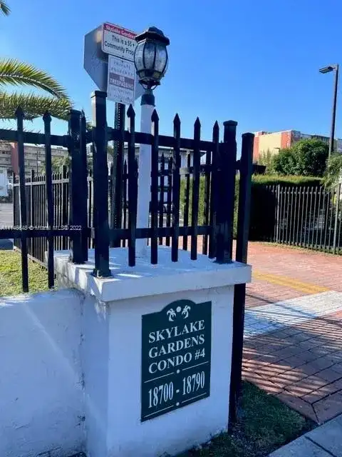 18780 NE 18th Ave # 125, Miami FL 33179 photo 5