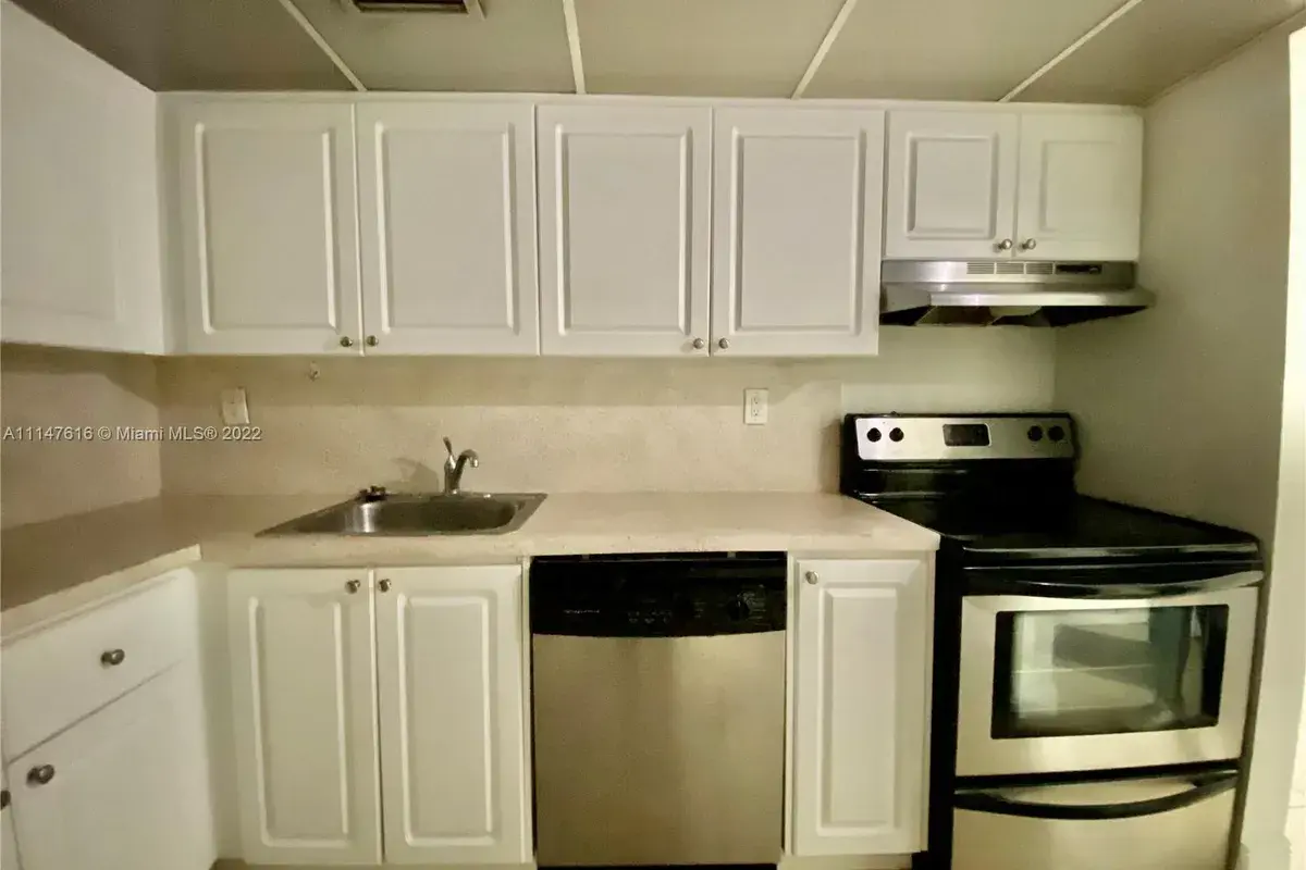 1805 Sans Souci Blvd # 419, North Miami FL 33181
