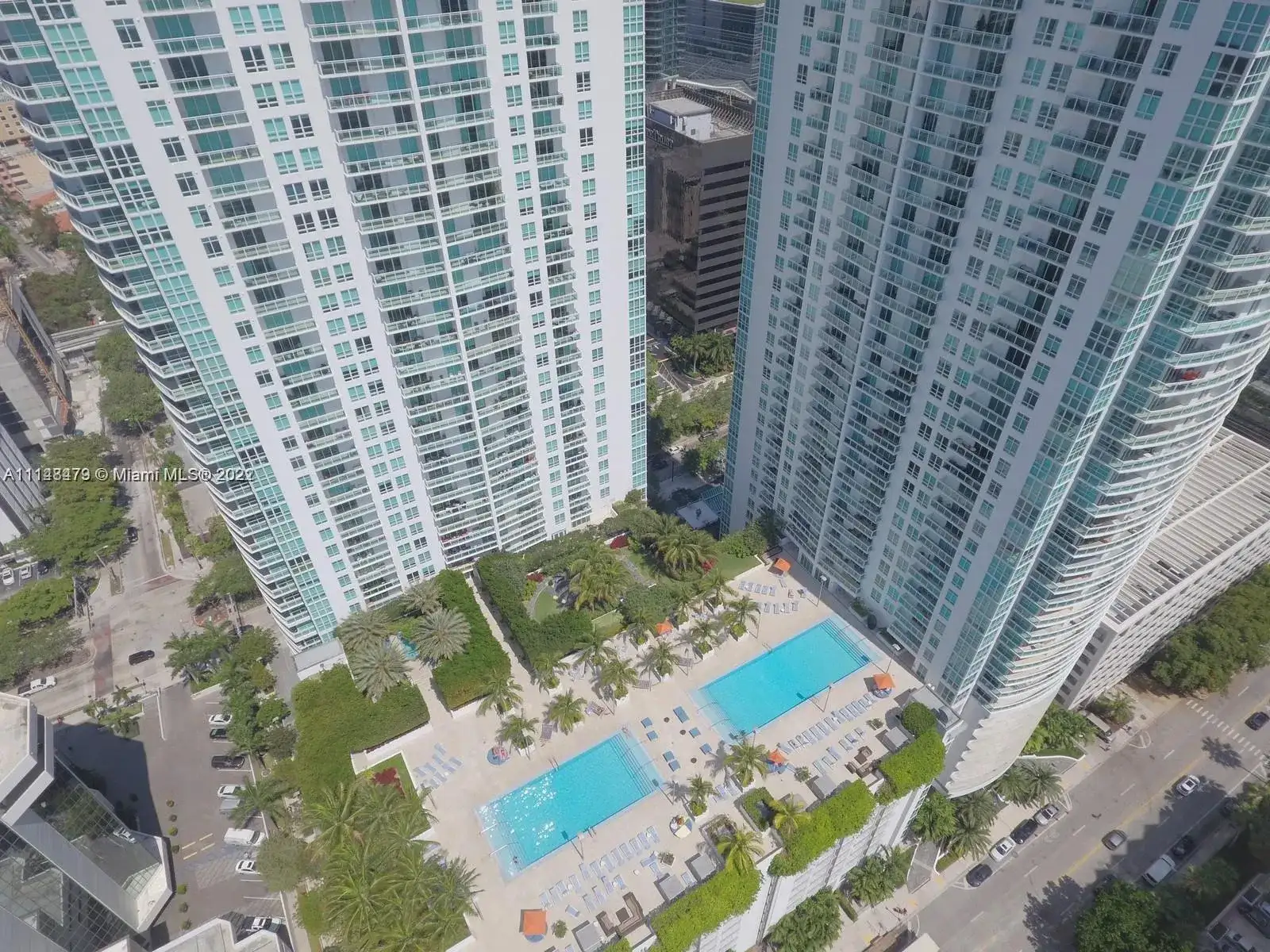 951 Brickell Ave # 3403, Miami FL 33131 photo 3
