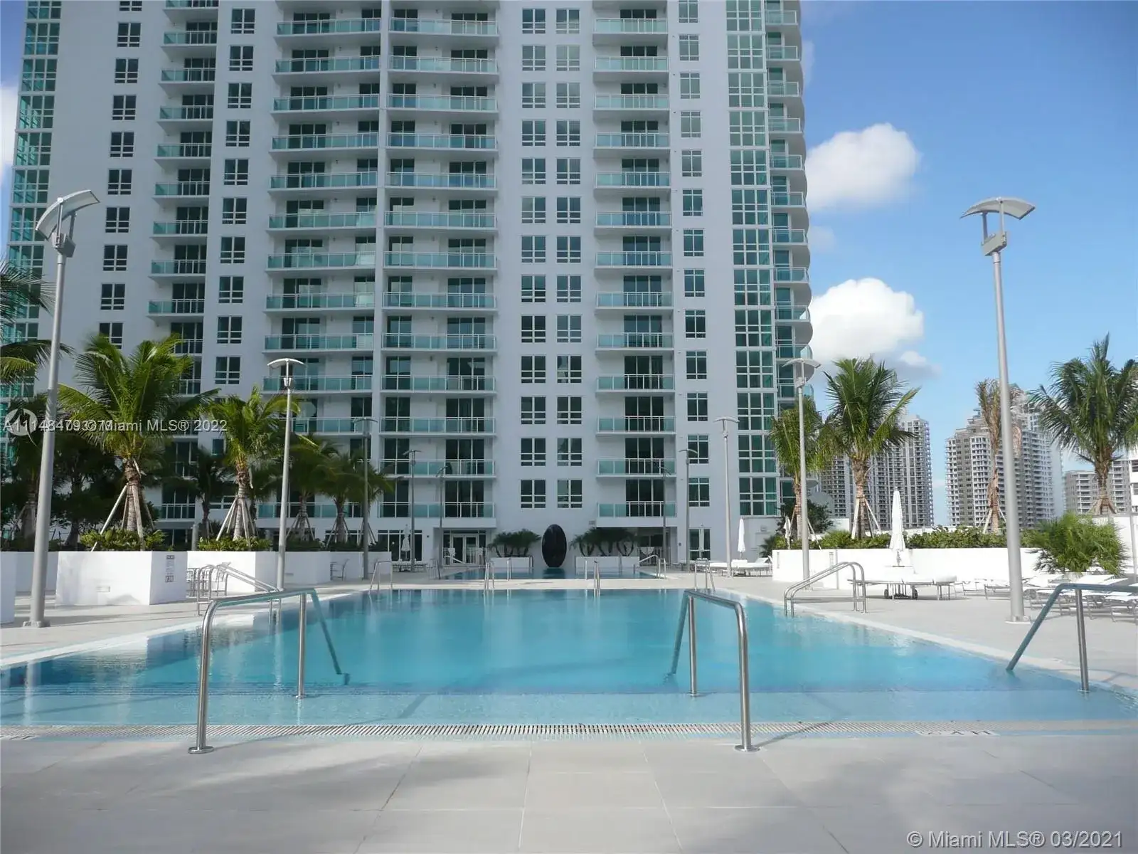 951 Brickell Ave # 3403, Miami FL 33131 photo 4
