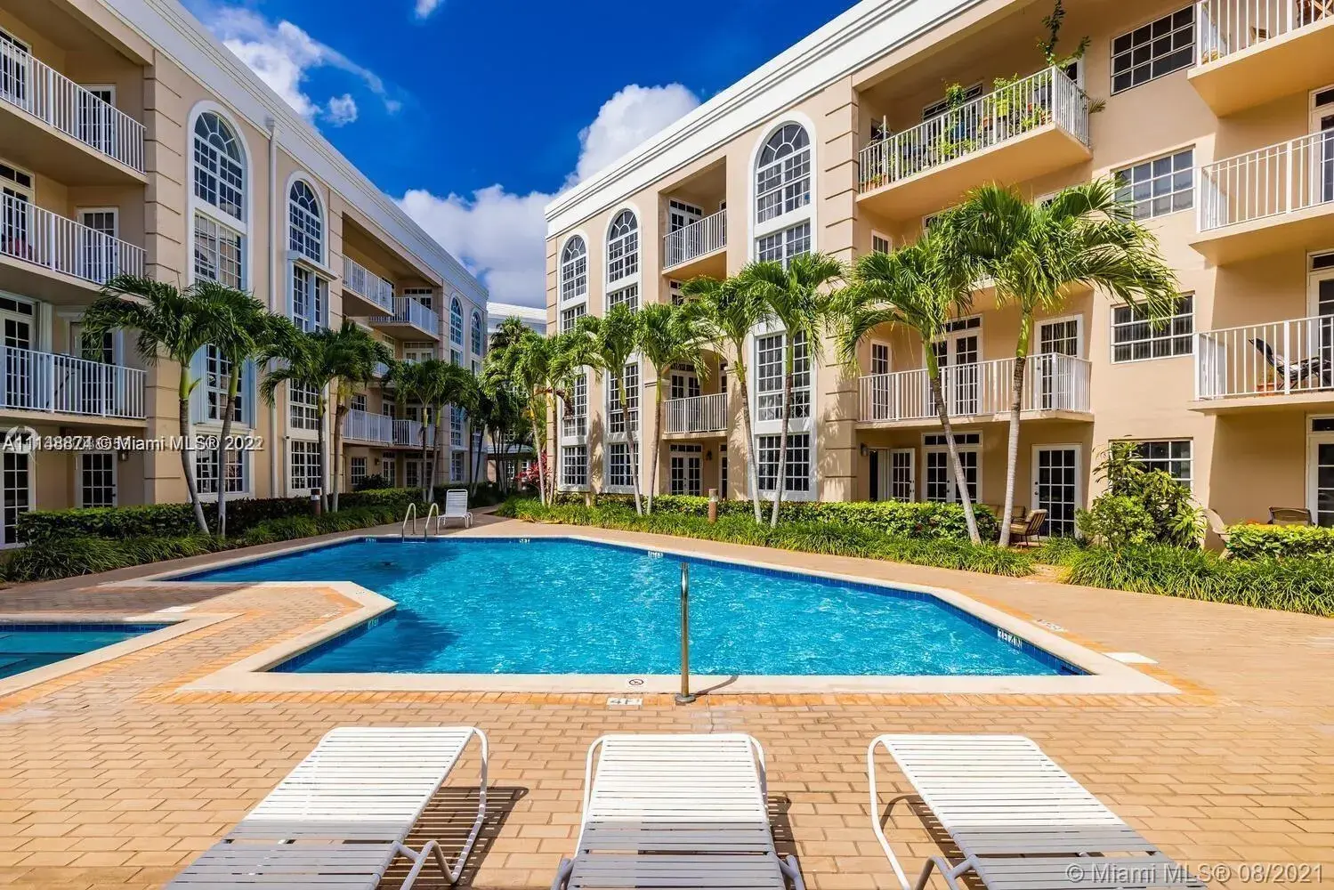 1280 S Alhambra Cir # 2410, Coral Gables FL 33146