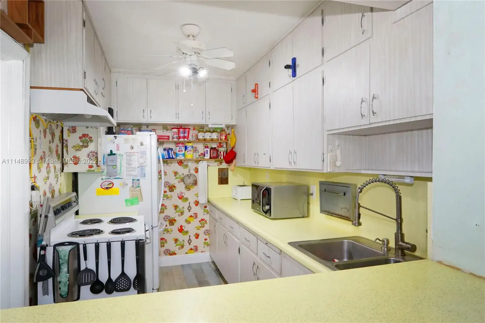 1360 NE 138th St, North Miami FL 33161 photo 5