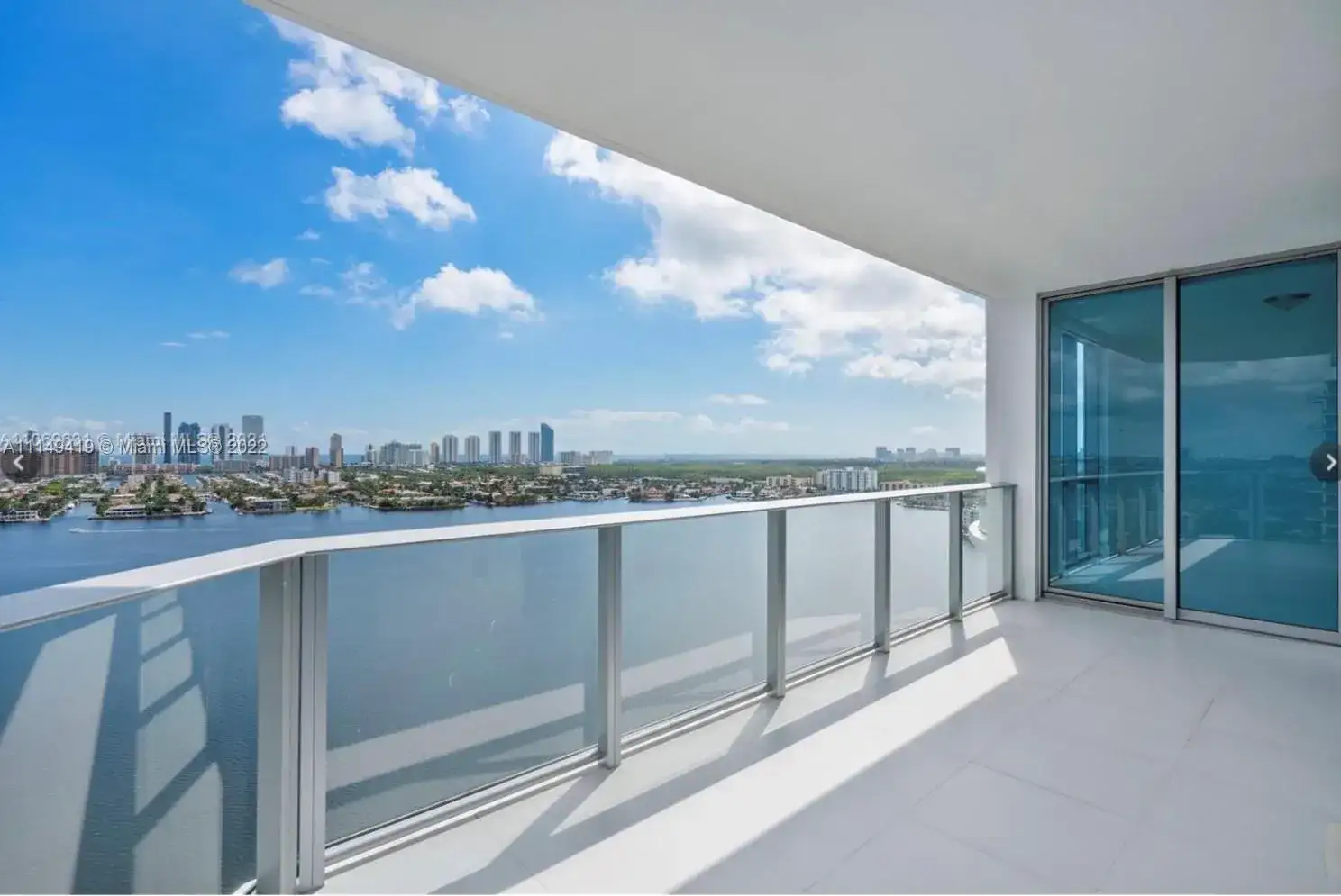 17111 Biscayne Blvd # 909, North Miami Beach FL 33160 photo 5