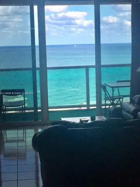 100 Bayview Dr # 1808, Sunny Isles Beach FL 33160 photo 3