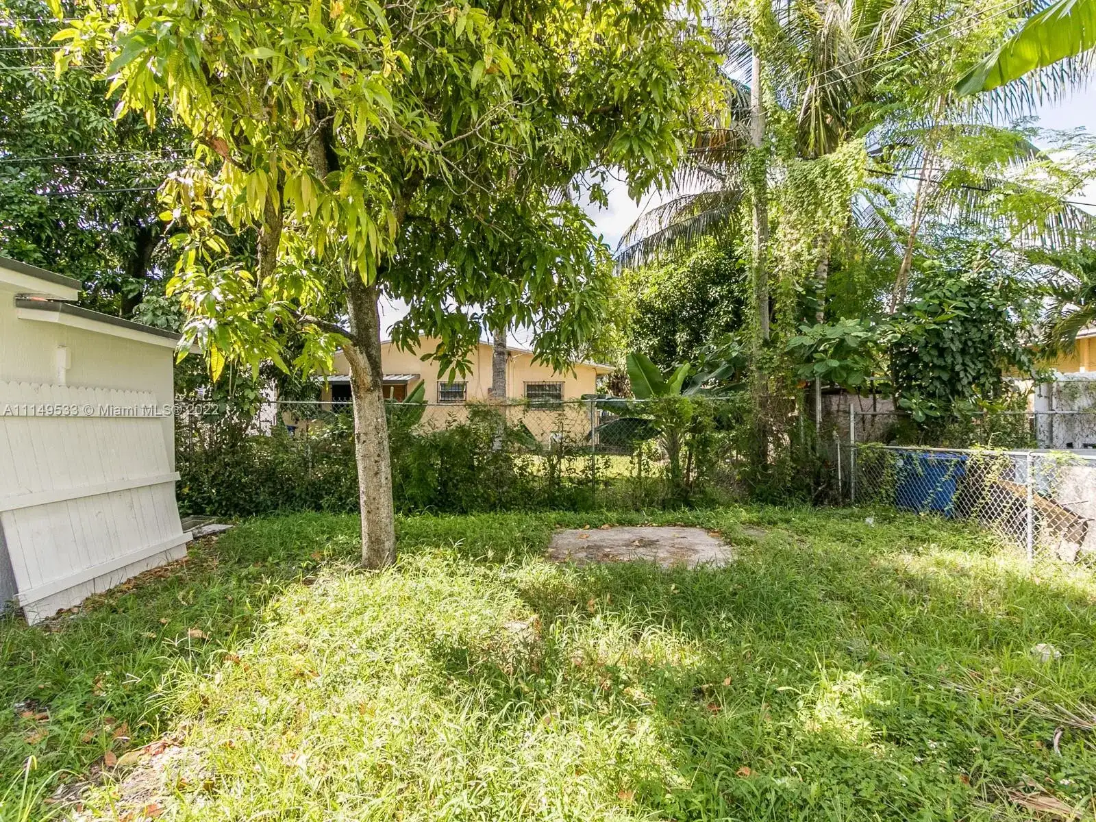 460 NW 82nd Ter, Miami FL 33150 photo 4