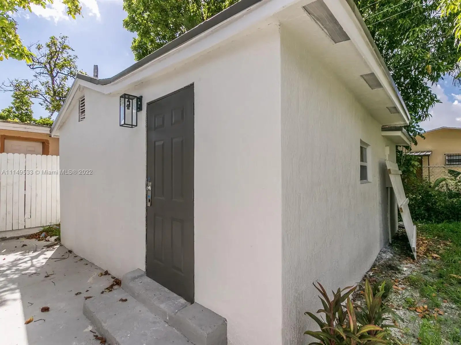 460 NW 82nd Ter, Miami FL 33150 photo 5