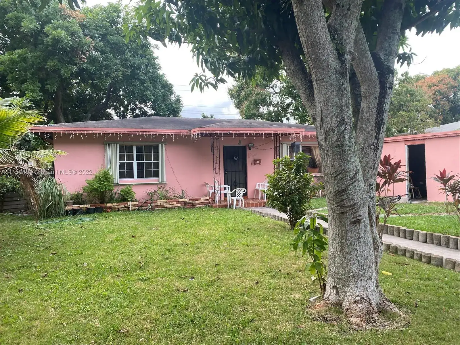 16234 NE 9th Ct, North Miami Beach FL 33162 photo 3