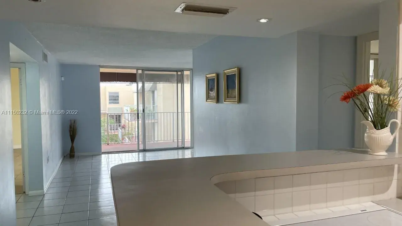 10801 SW 109th Ct # D412, Miami FL 33176