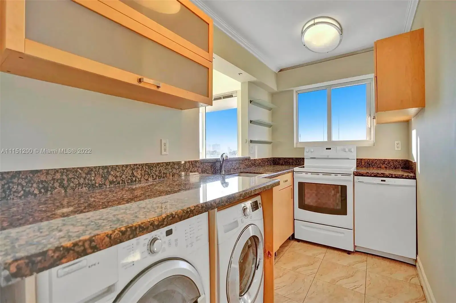 2457 Collins Ave # 606, Miami Beach FL 33140 photo 5