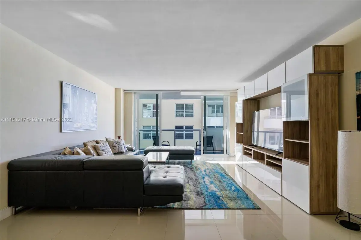 5601 Collins Ave # 14, Miami Beach FL 33140