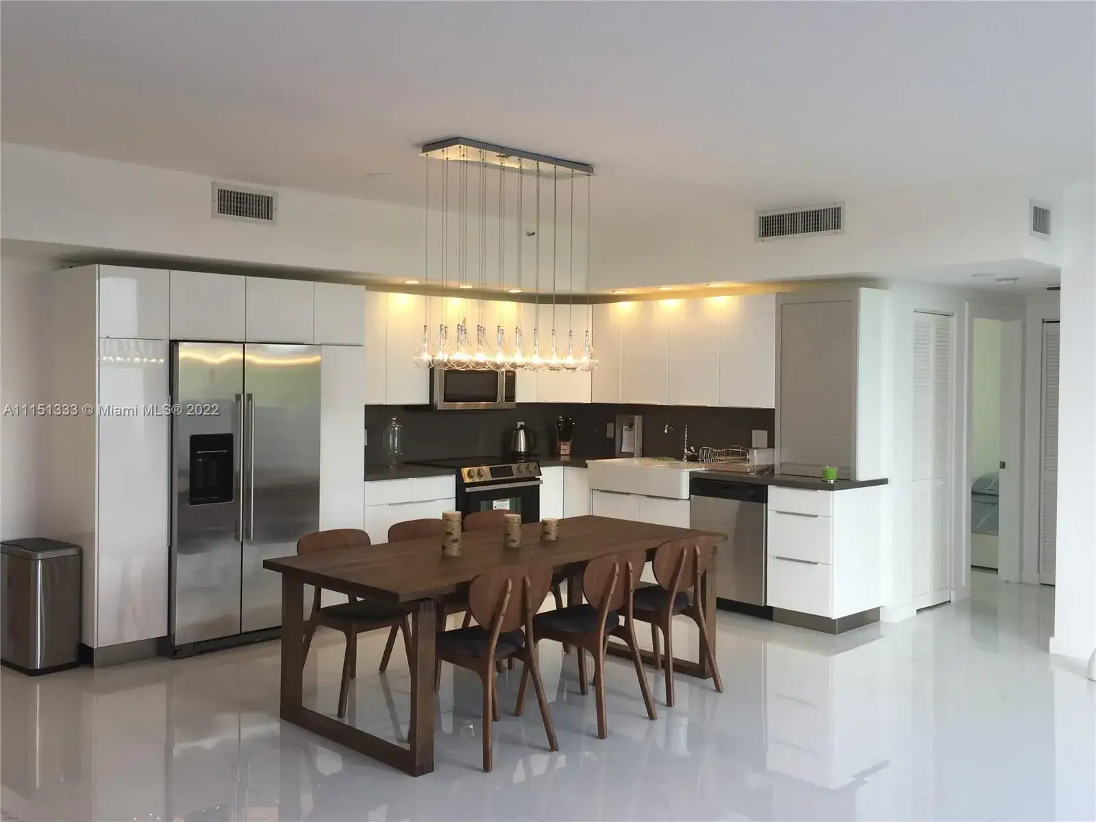 445 Poinciana Dr # 1530, Sunny Isles Beach FL 33160