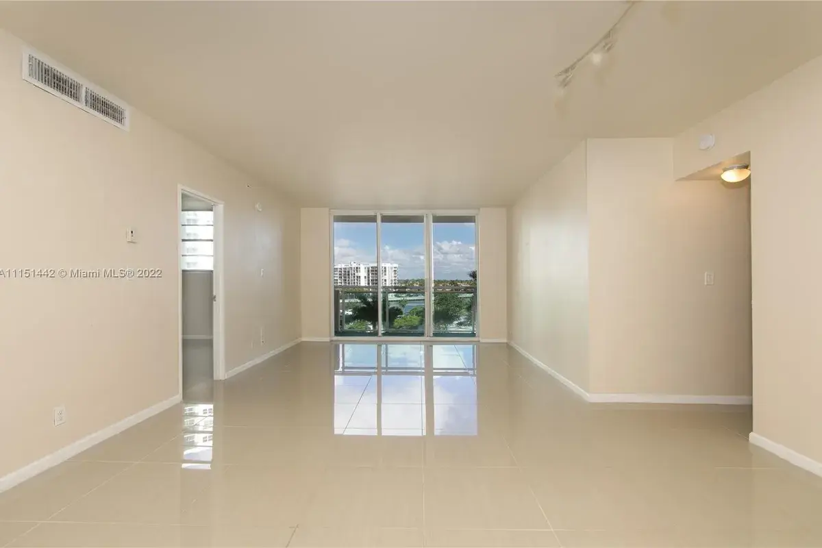 3001 S Ocean Dr # 529, Hollywood FL 33019