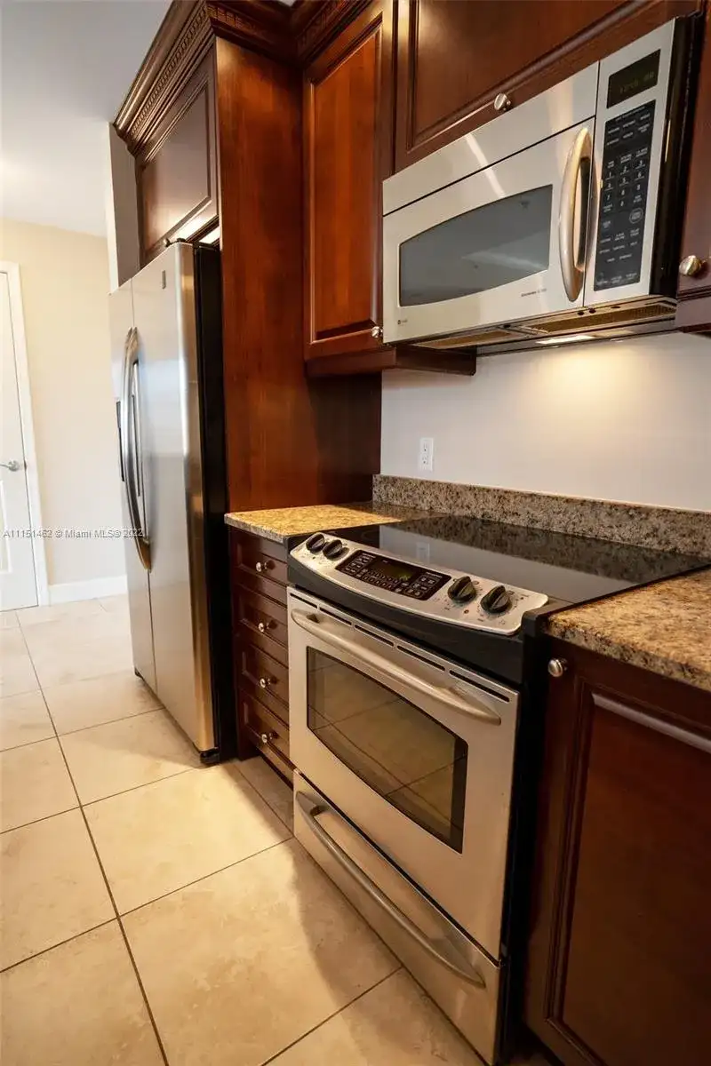 100 Andalusia Ave # 214, Coral Gables FL 33134 photo 4