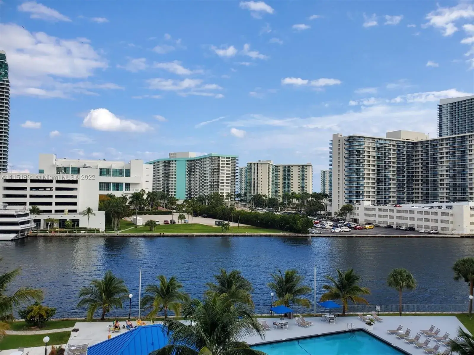 200 Leslie Dr # 606, Hallandale Beach FL 33009