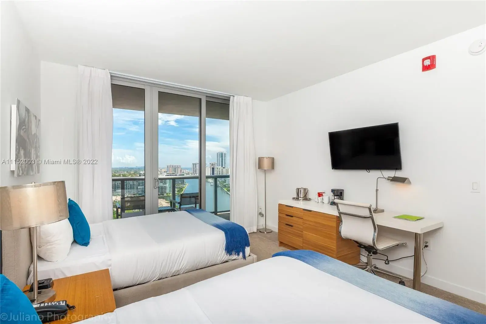 2602 E Hallandale Beach Blvd # R2306, Hallandale Beach FL 33009