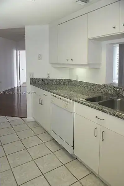 701 Brickell Key Blvd # 707, Miami FL 33131 photo 5