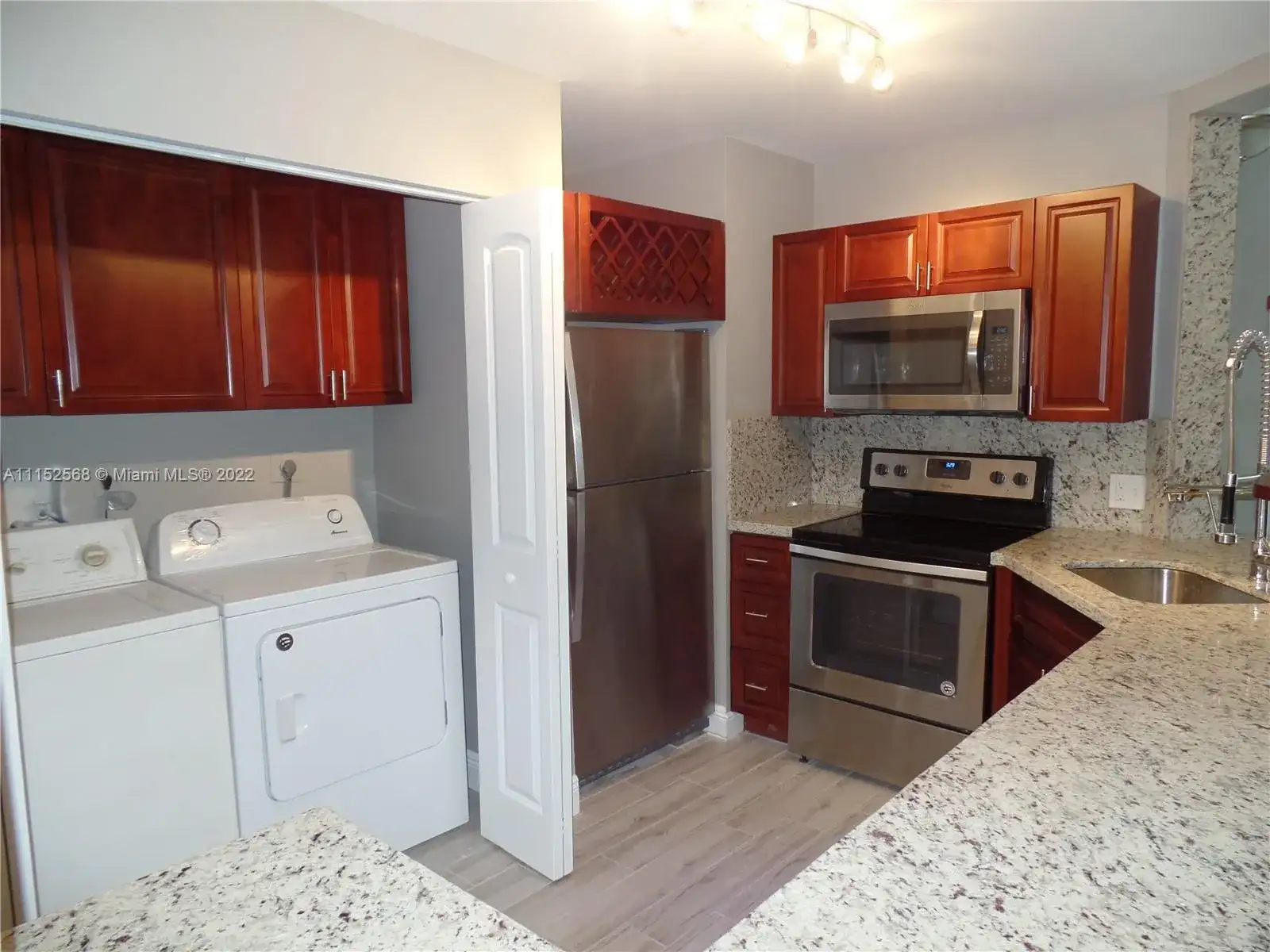 3417 NW 44th St # 101, Oakland Park FL 33309 photo 2