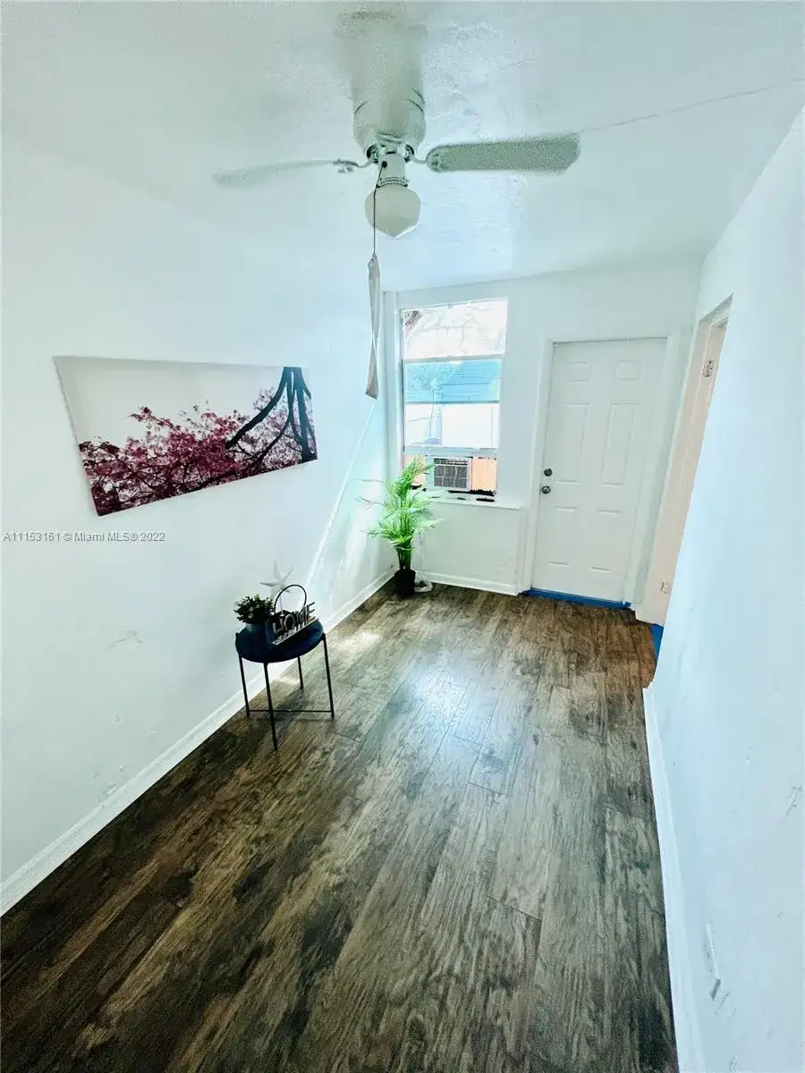 2370 NE 136th Ter, North Miami Beach FL 33181 photo 3