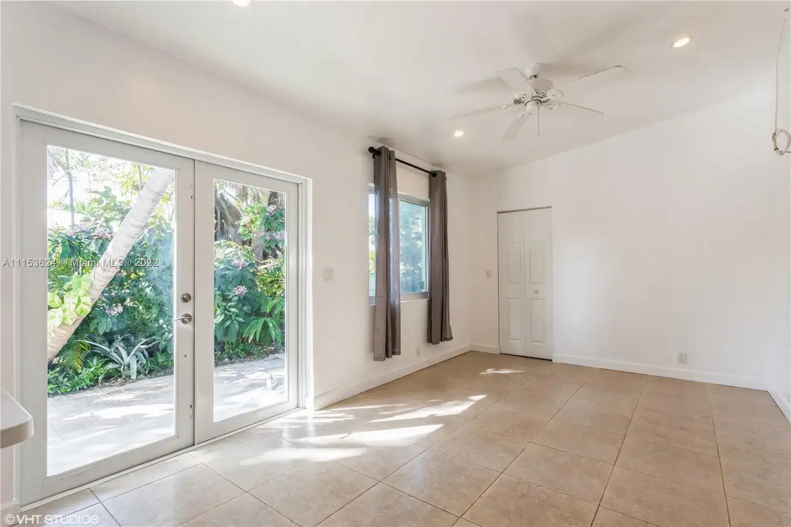 9156 Froude Ave, Surfside FL 33154 photo 5