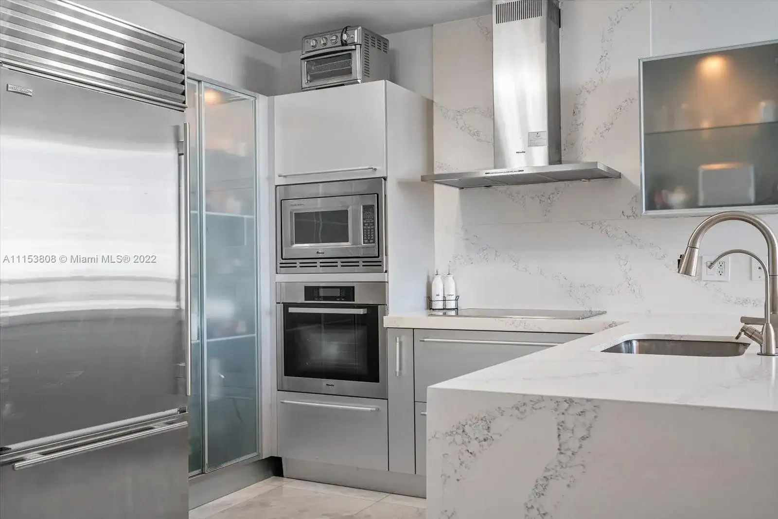 18201 Collins Ave # 4207, Sunny Isles Beach FL 33160 photo 4