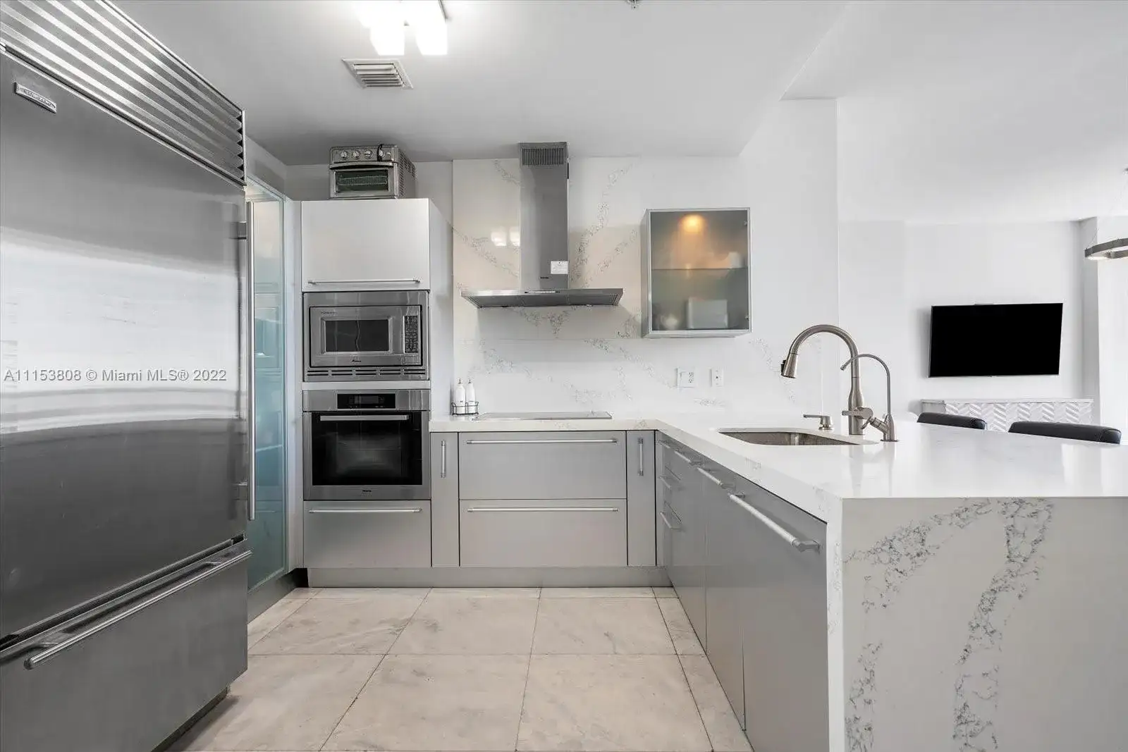 18201 Collins Ave # 4207, Sunny Isles Beach FL 33160 photo 5