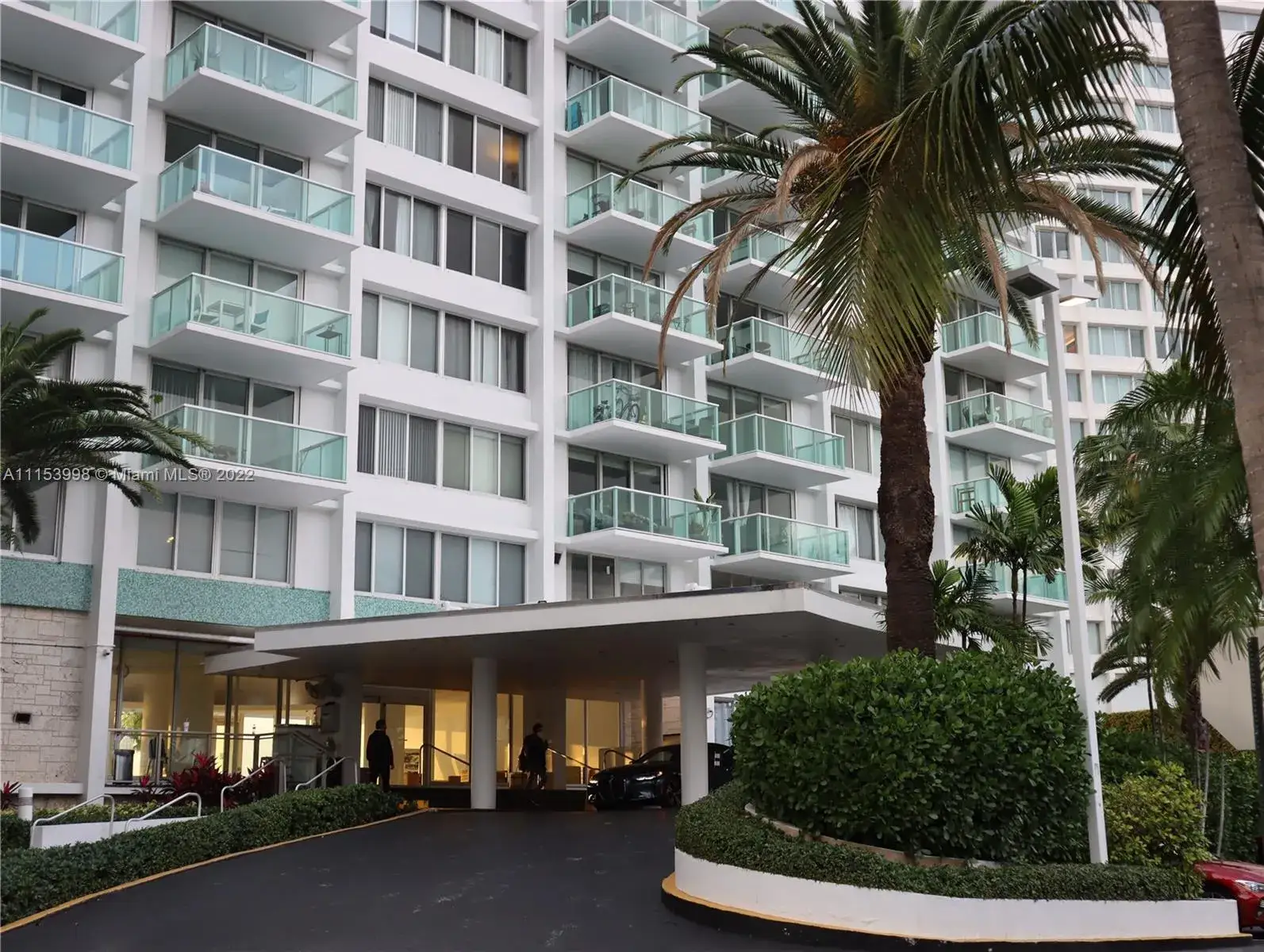 1 bath Residential for sale at 1000 West Ave # 1032, Miami Beach FL 33139