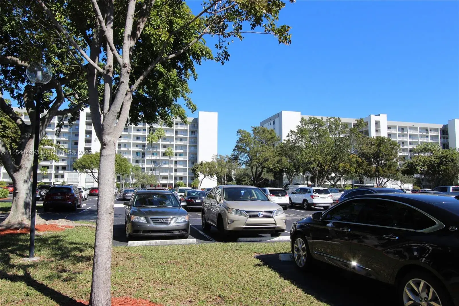 2221 Cypress Island Dr # 702, Pompano Beach FL 33069