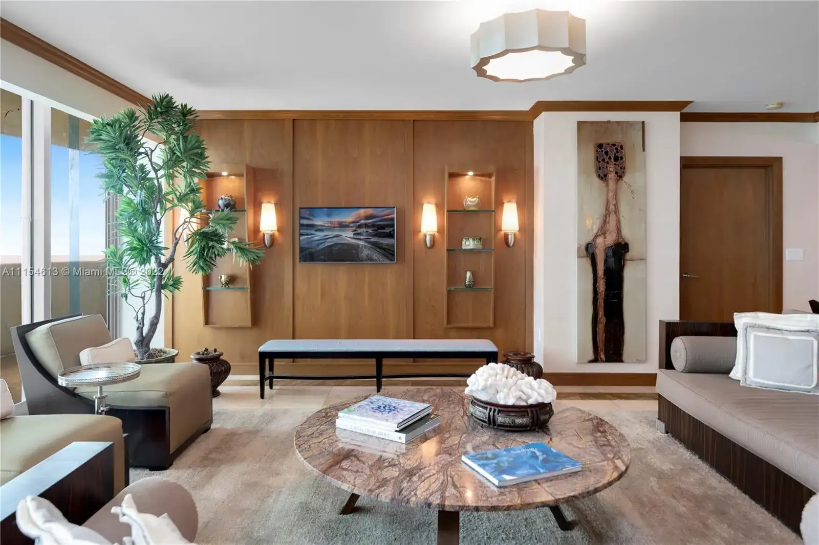 1455 Ocean Dr # 1408, Miami Beach FL 33139 photo 3