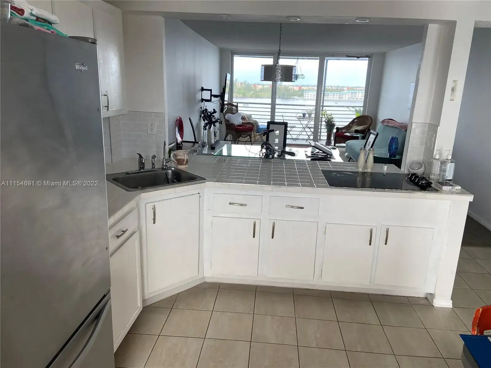 1075 NE Miami Gardens Dr # 708, Miami FL 33179 photo 3