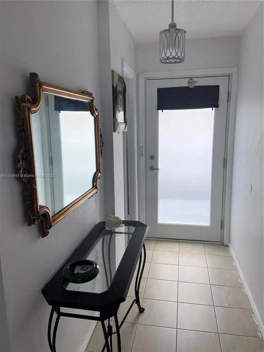 1075 NE Miami Gardens Dr # 708, Miami FL 33179 photo 5