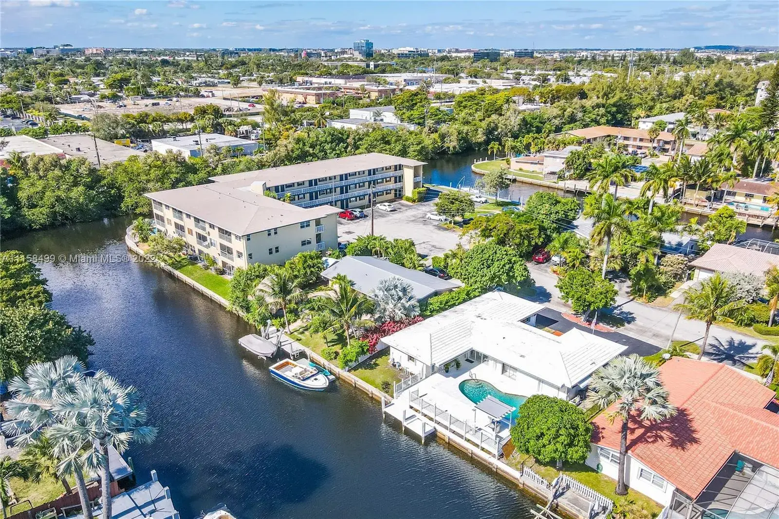 1418 NE 57th Ct, Fort Lauderdale FL 33334