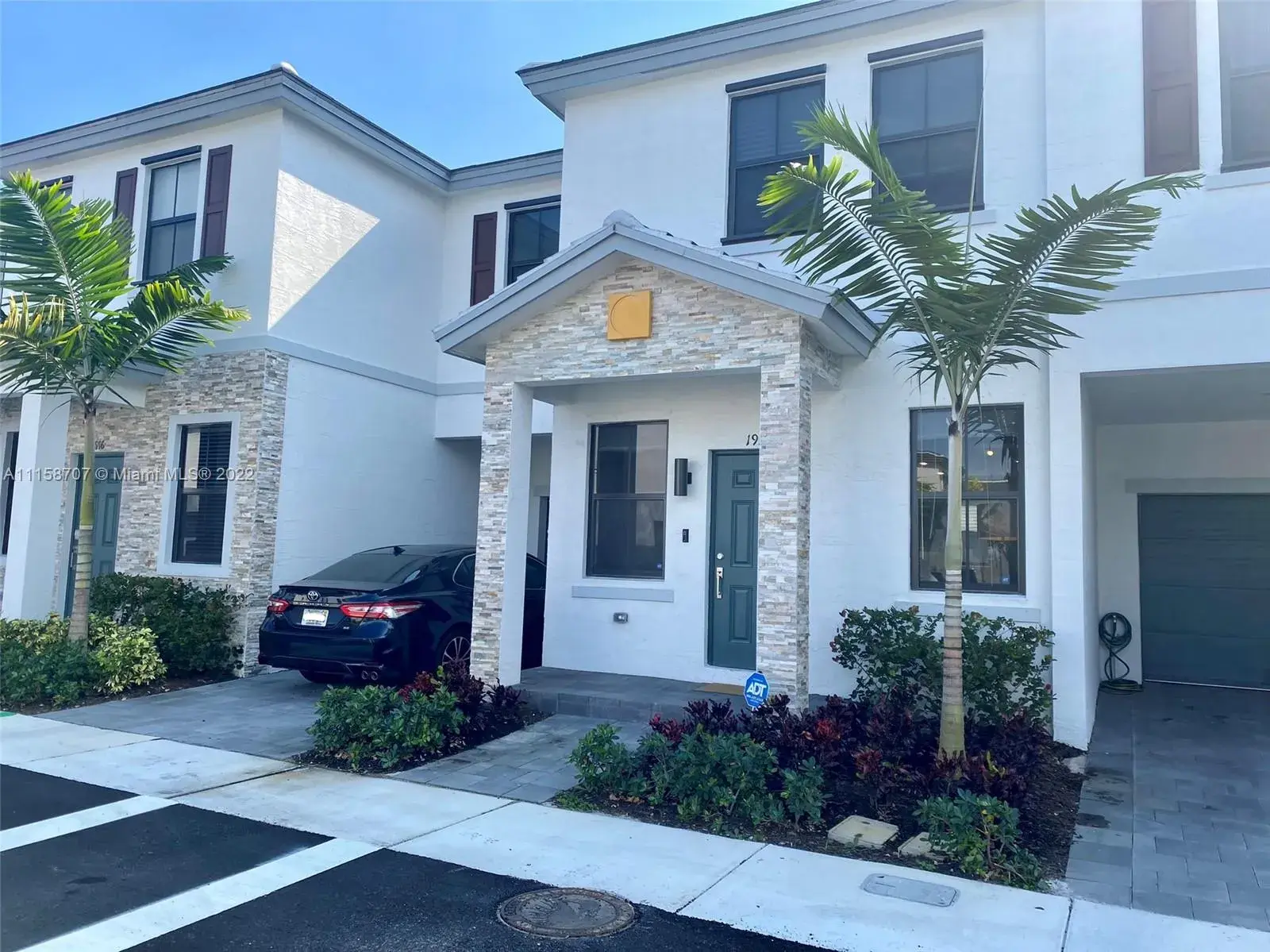 1918 SW 5th Blvd, Fort Lauderdale FL 33312