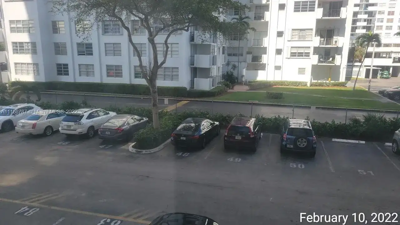 18051 Biscayne Blvd # 203, Aventura FL 33160 photo 4