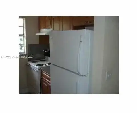 3265 Griffin Rd # 103, Dania Beach FL 33312 photo 4