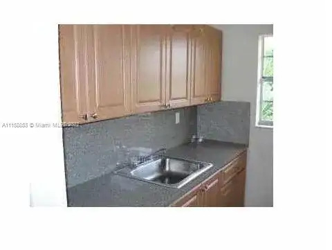 3265 Griffin Rd # 103, Dania Beach FL 33312 photo 5