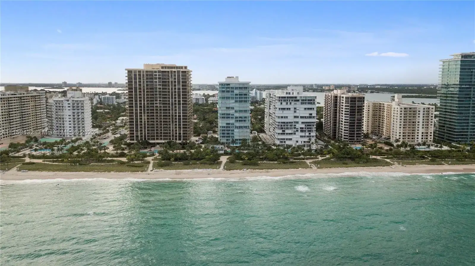10101 Collins Ave, Bal Harbour FL 33154 photo 4